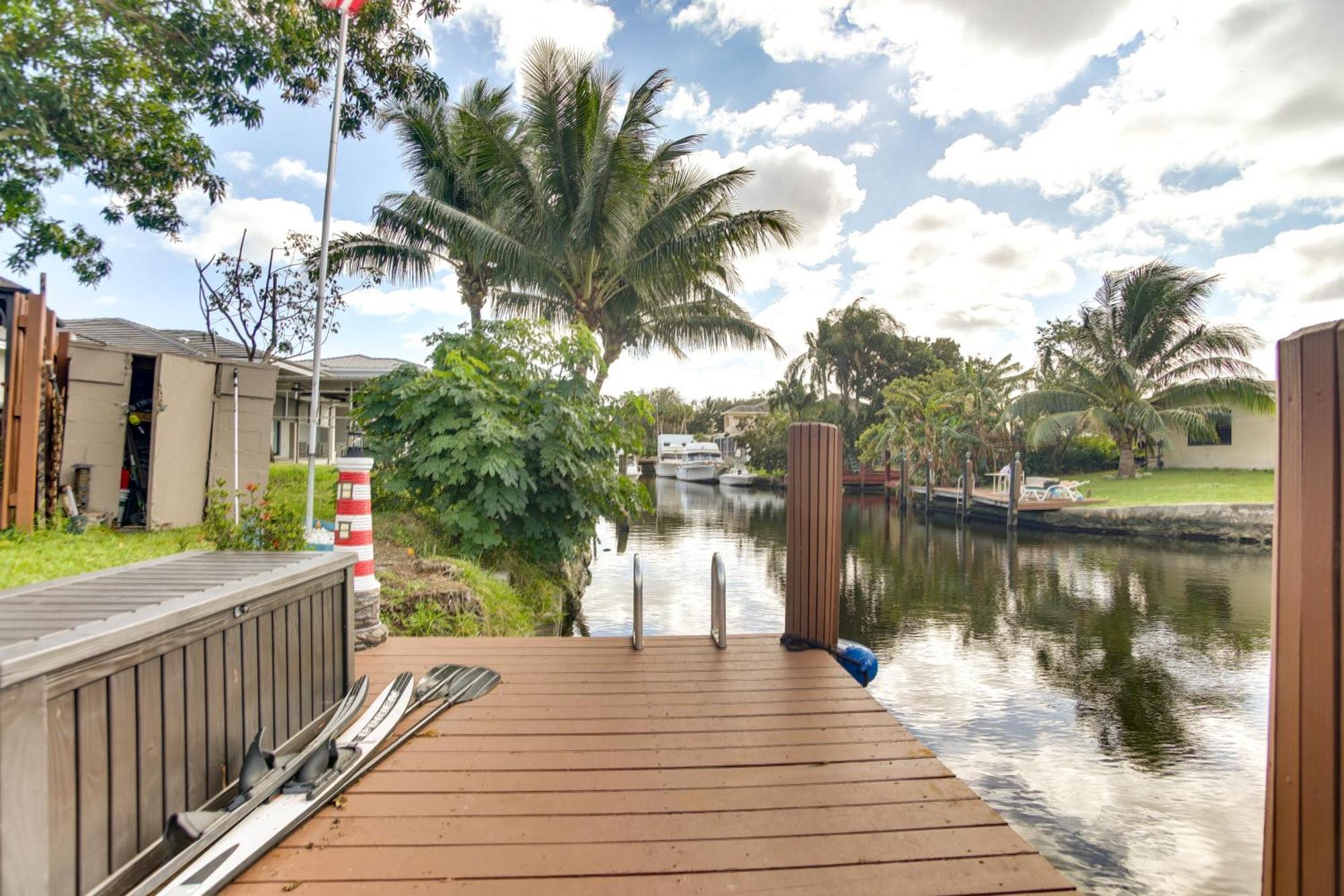 Canal Side Retreat With Dock, By Hollywood Boardwalk Fort Lauderdale Buitenkant foto