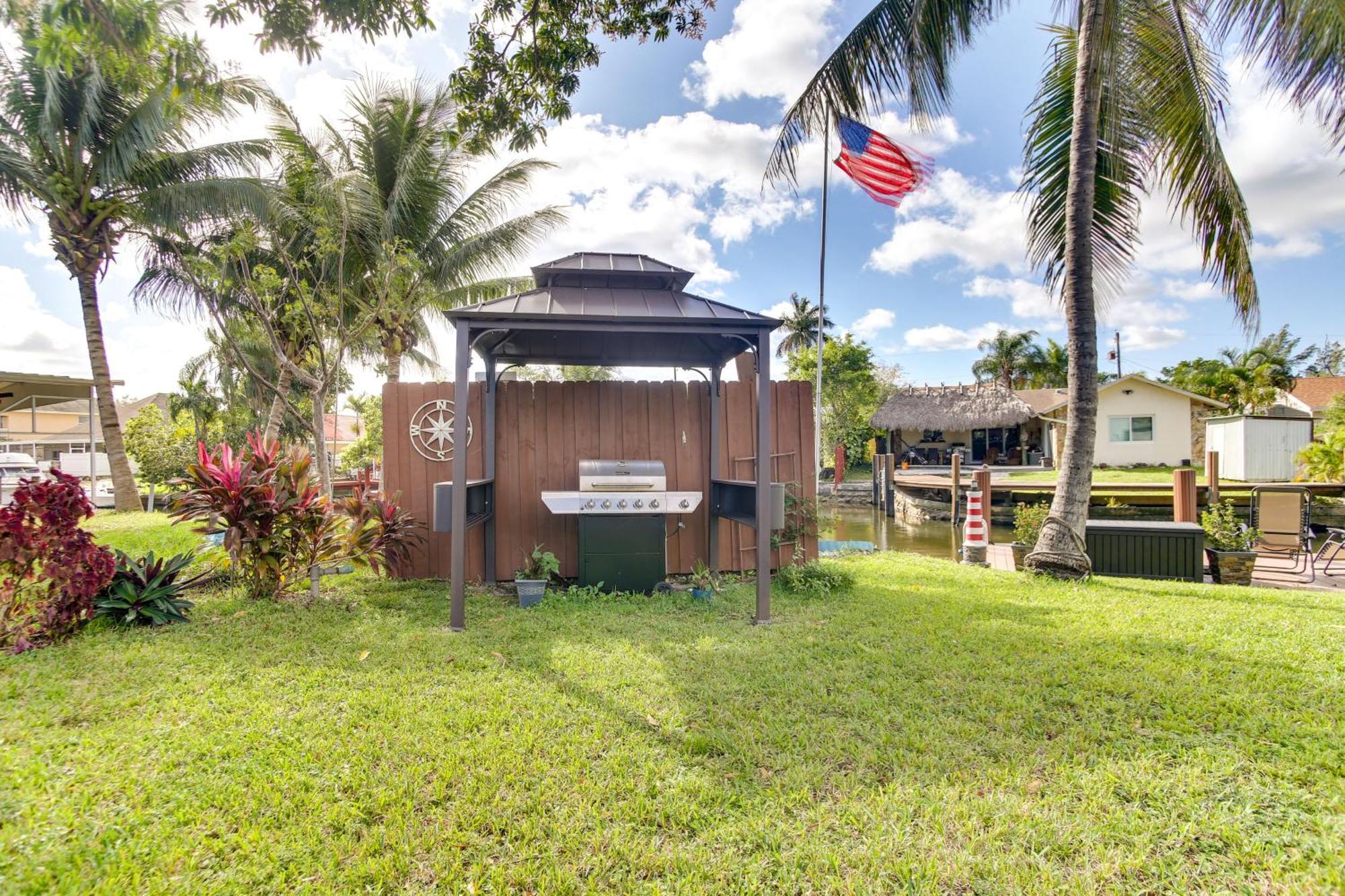 Canal Side Retreat With Dock, By Hollywood Boardwalk Fort Lauderdale Buitenkant foto